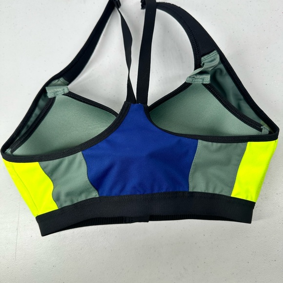 Victoria's Secret Knockout colorblock front closure sports bra 32D - Picture 2 of 9